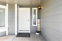 263 Marna Drive, Vacaville, CA 95687