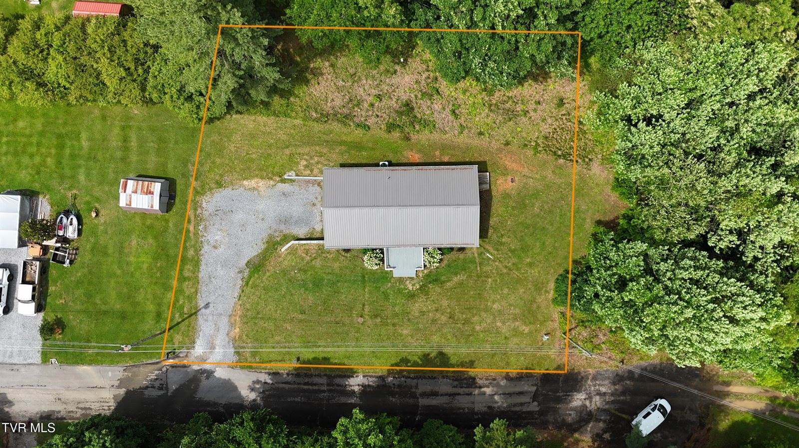 45 Poplar Street, Mosheim, TN 37818