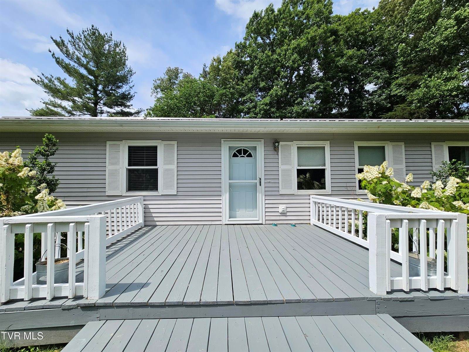 45 Poplar Street, Mosheim, TN 37818