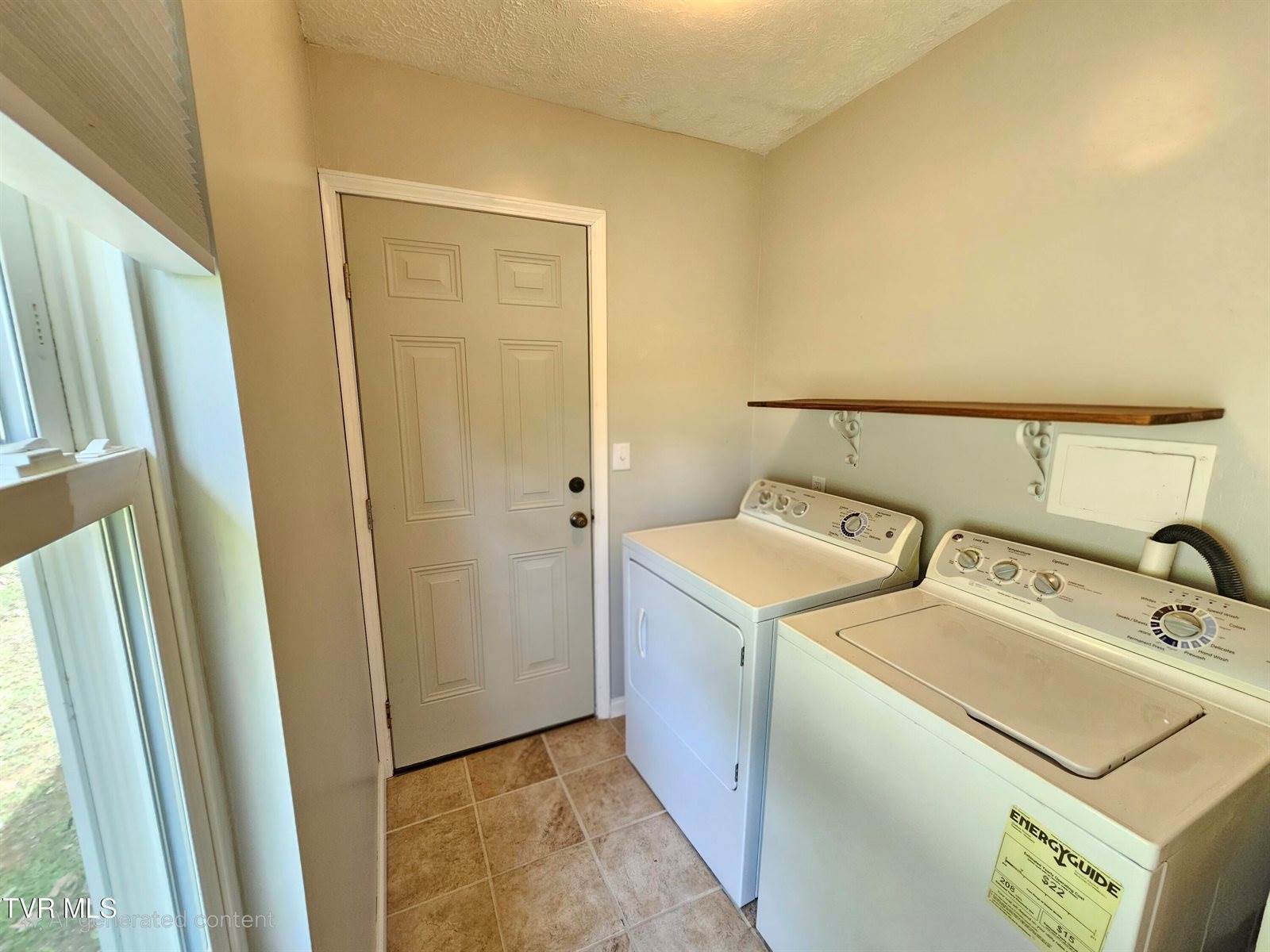 45 Poplar Street, Mosheim, TN 37818