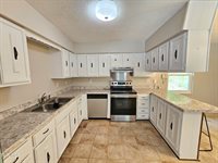 45 Poplar Street, Mosheim, TN 37818