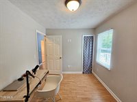 45 Poplar Street, Mosheim, TN 37818