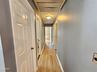 45 Poplar Street, Mosheim, TN 37818