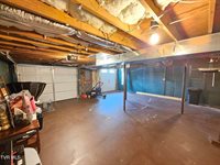 45 Poplar Street, Mosheim, TN 37818