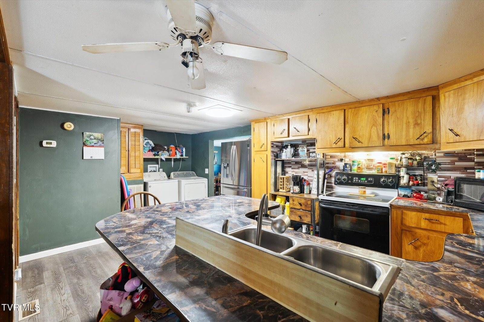 102 Tolley Lane, Erwin, TN 37650