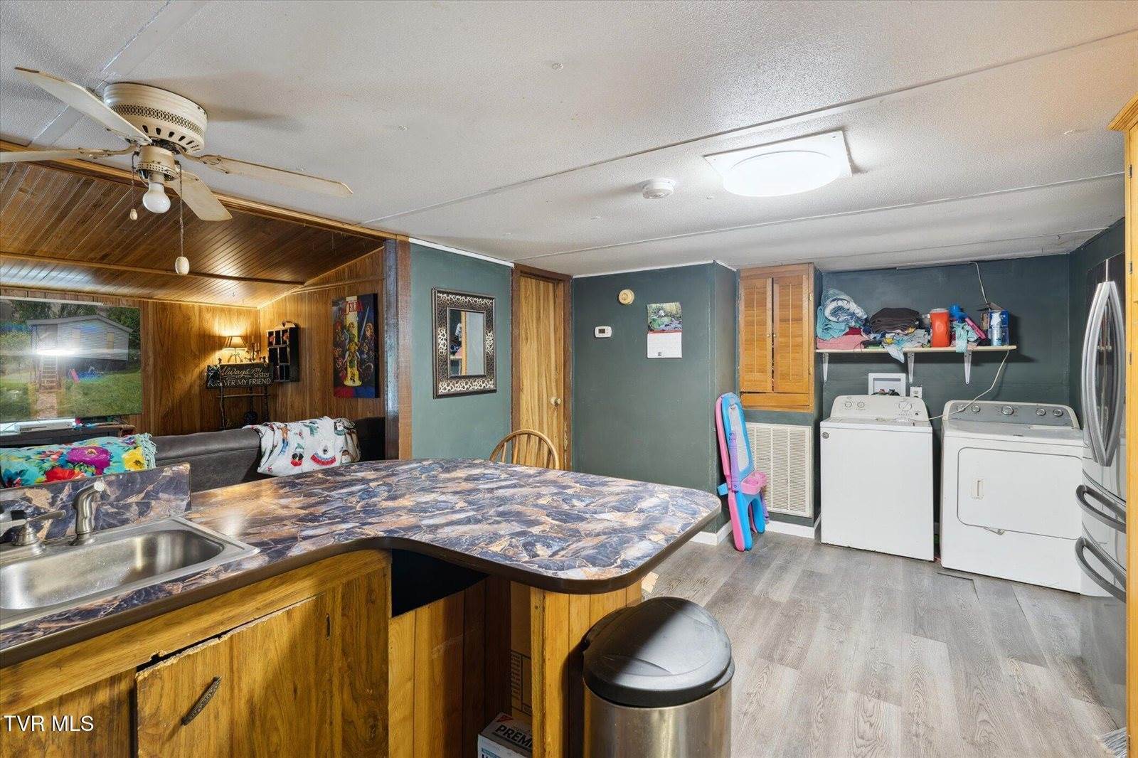 102 Tolley Lane, Erwin, TN 37650