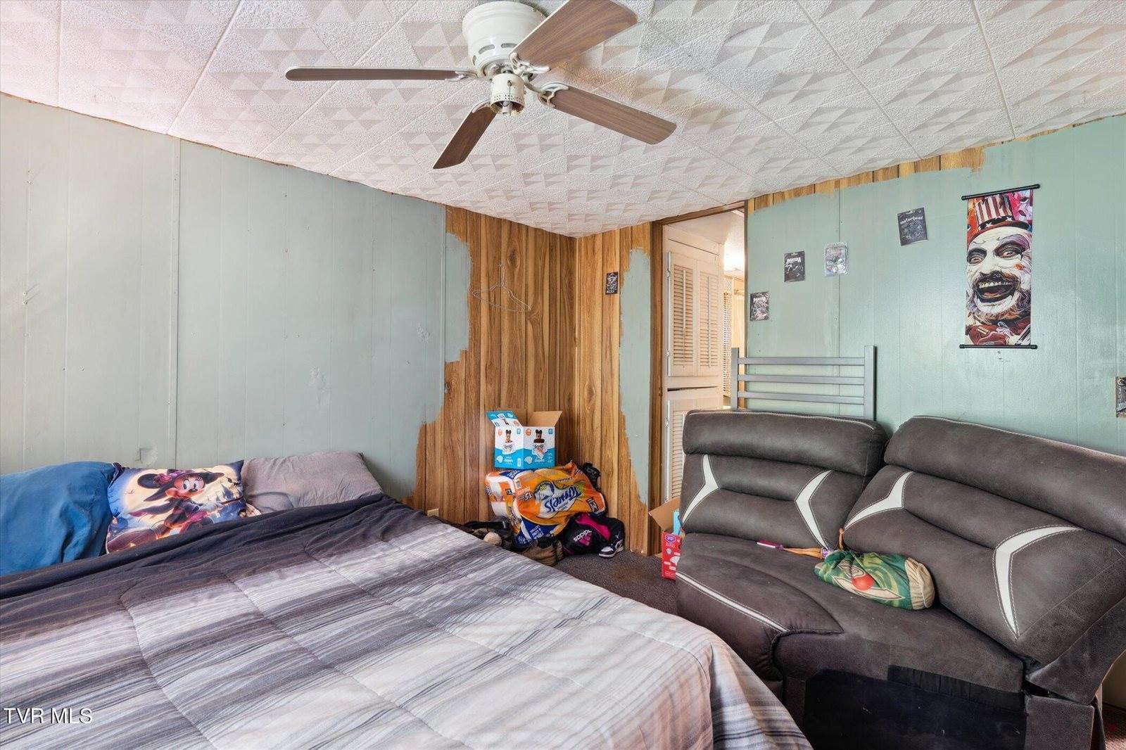 102 Tolley Lane, Erwin, TN 37650