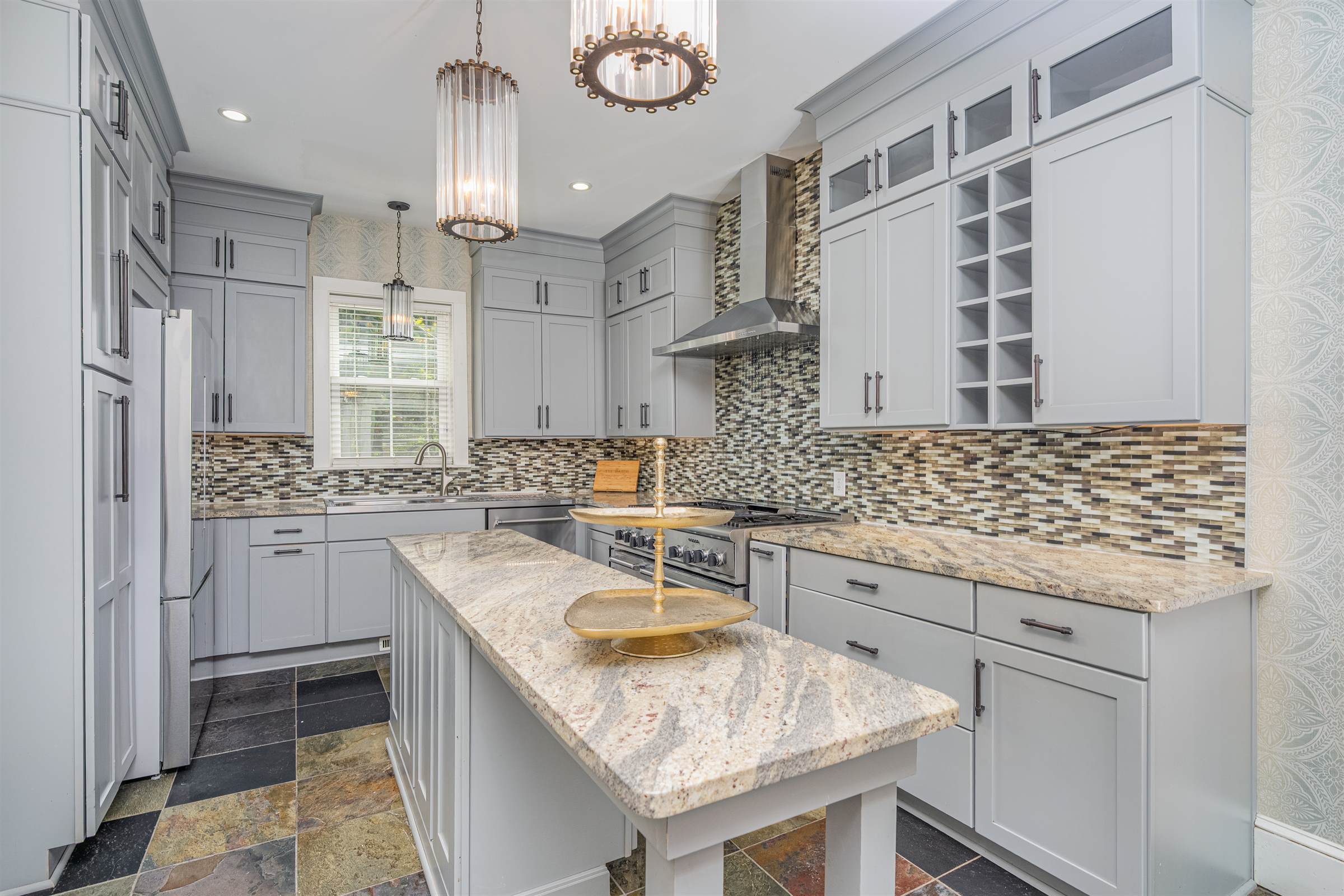 4925 Colonial Dr, Columbia, SC 29203