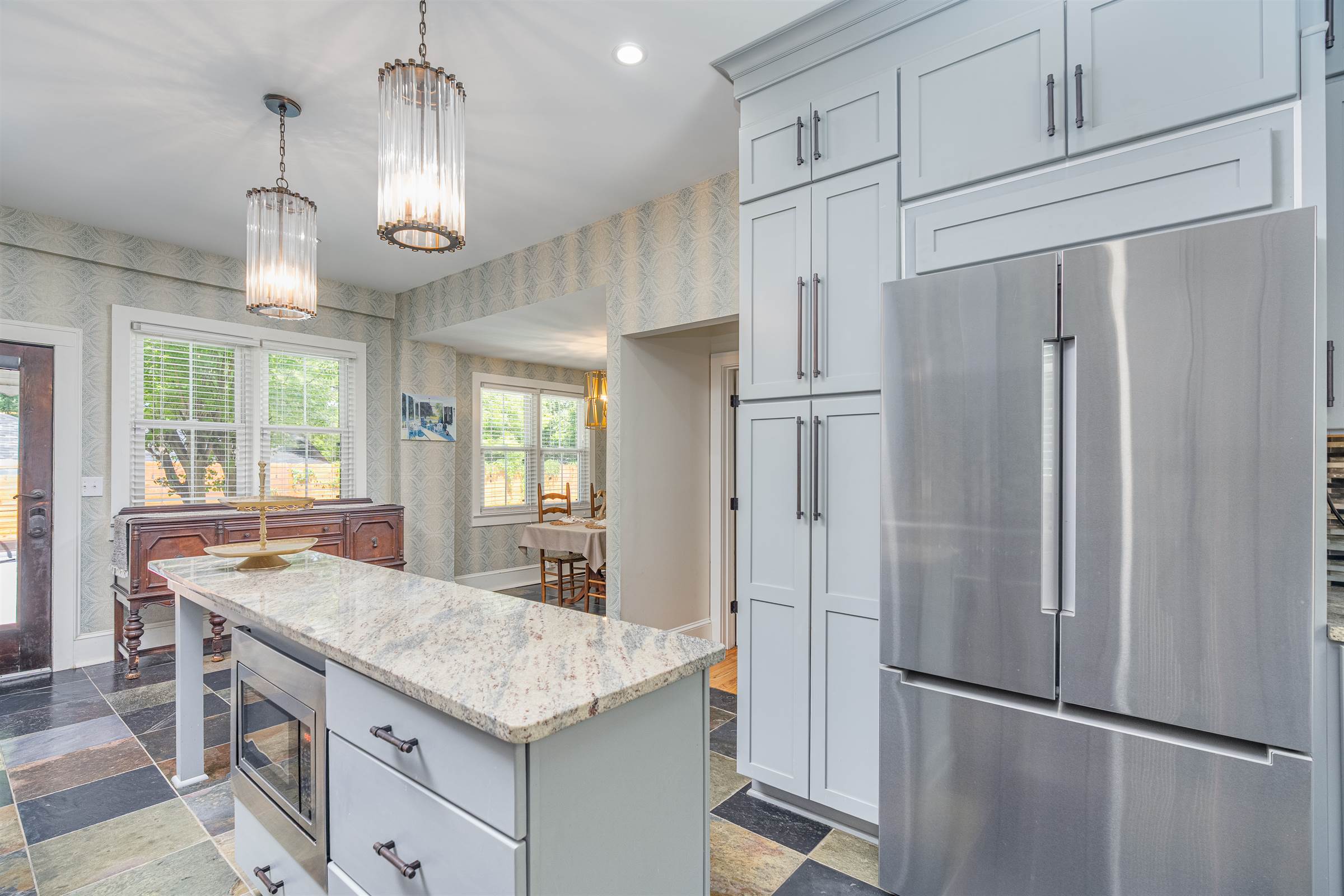 4925 Colonial Dr, Columbia, SC 29203