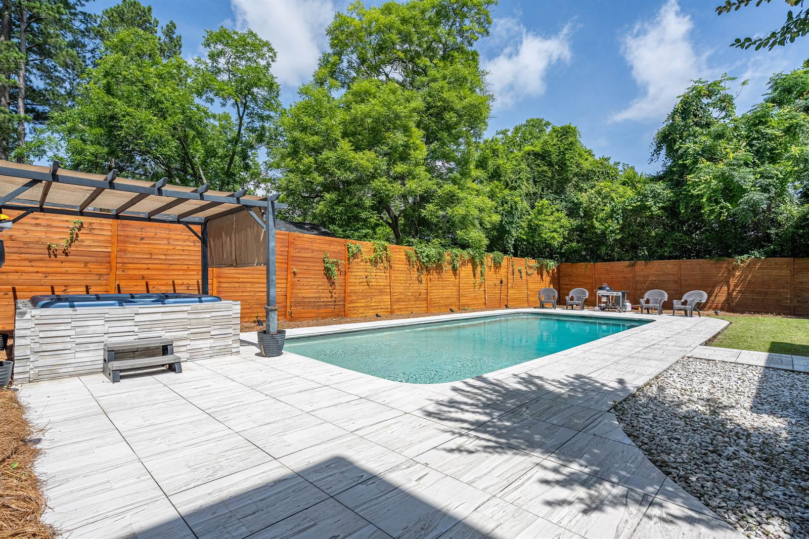 4925 Colonial Dr, Columbia, SC 29203