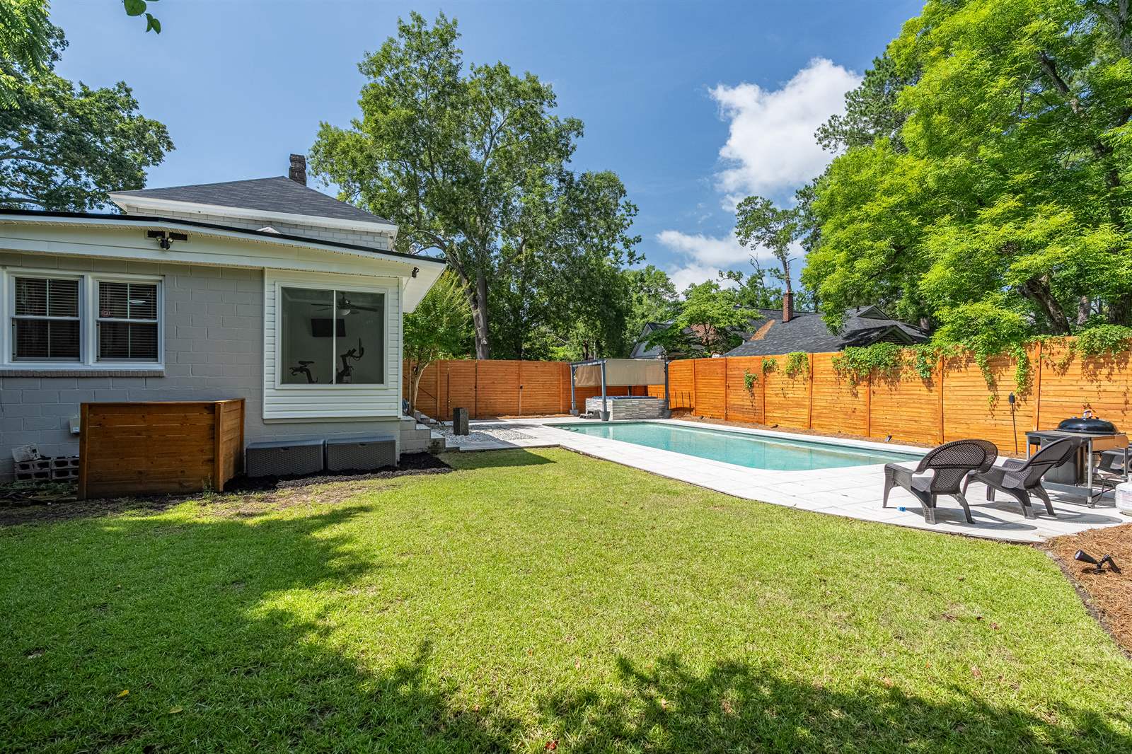 4925 Colonial Dr, Columbia, SC 29203