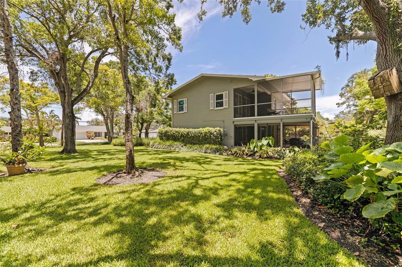 768 Pinellas Point Drive South, Saint Petersburg, FL 33705