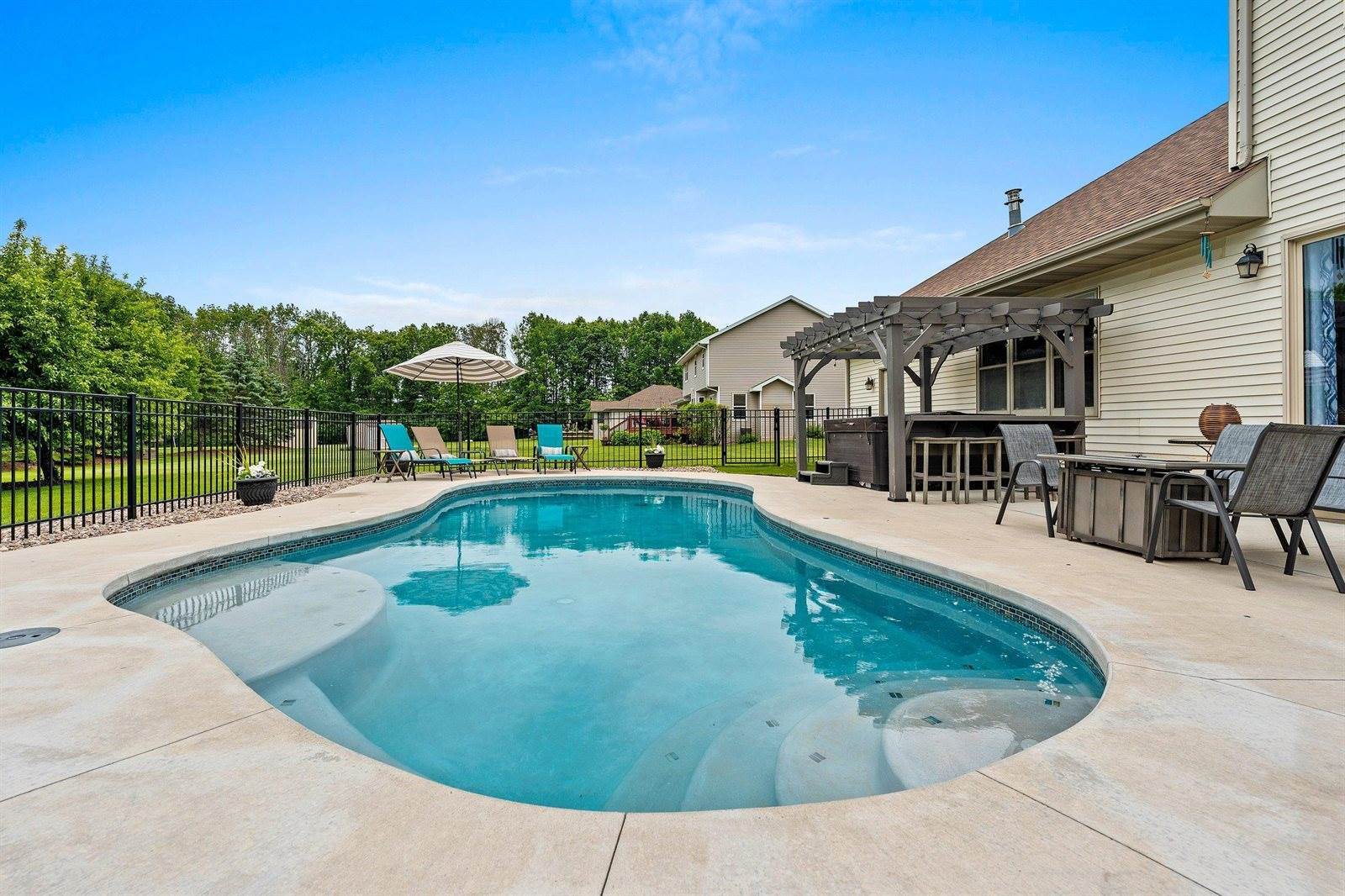 1597 Yellow Briar Drive, De Pere, WI 54115