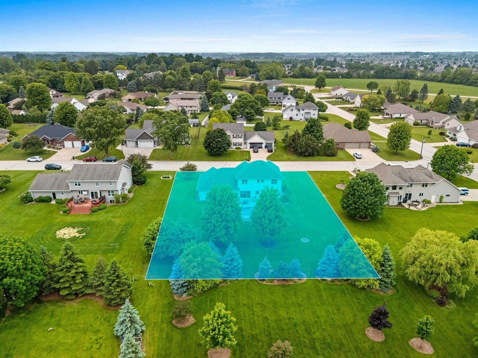 1597 Yellow Briar Drive, De Pere, WI 54115