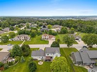 1597 Yellow Briar Drive, De Pere, WI 54115