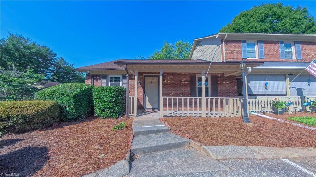 3128 Burke Mill Court, Winston-Salem, NC 27103