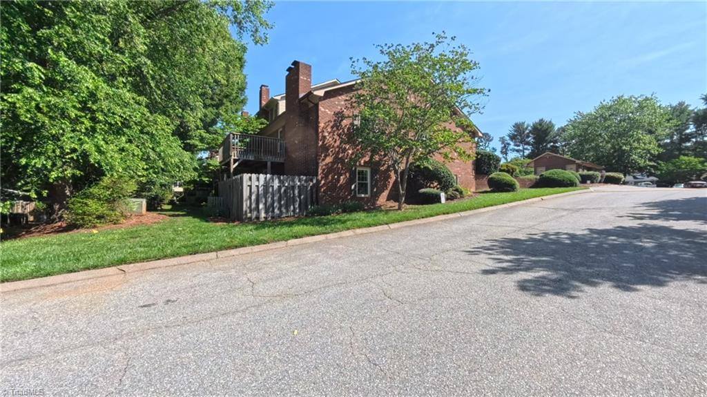 3128 Burke Mill Court, Winston-Salem, NC 27103