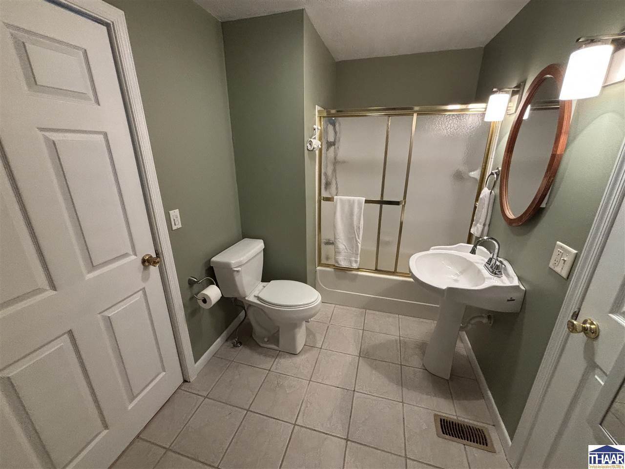 4643 North Lafayette, Terre Haute, IN 47805