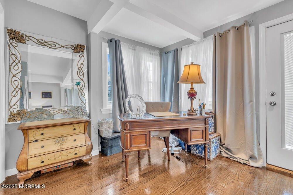 19 Gravelly Point Road, Highlands, NJ 07732