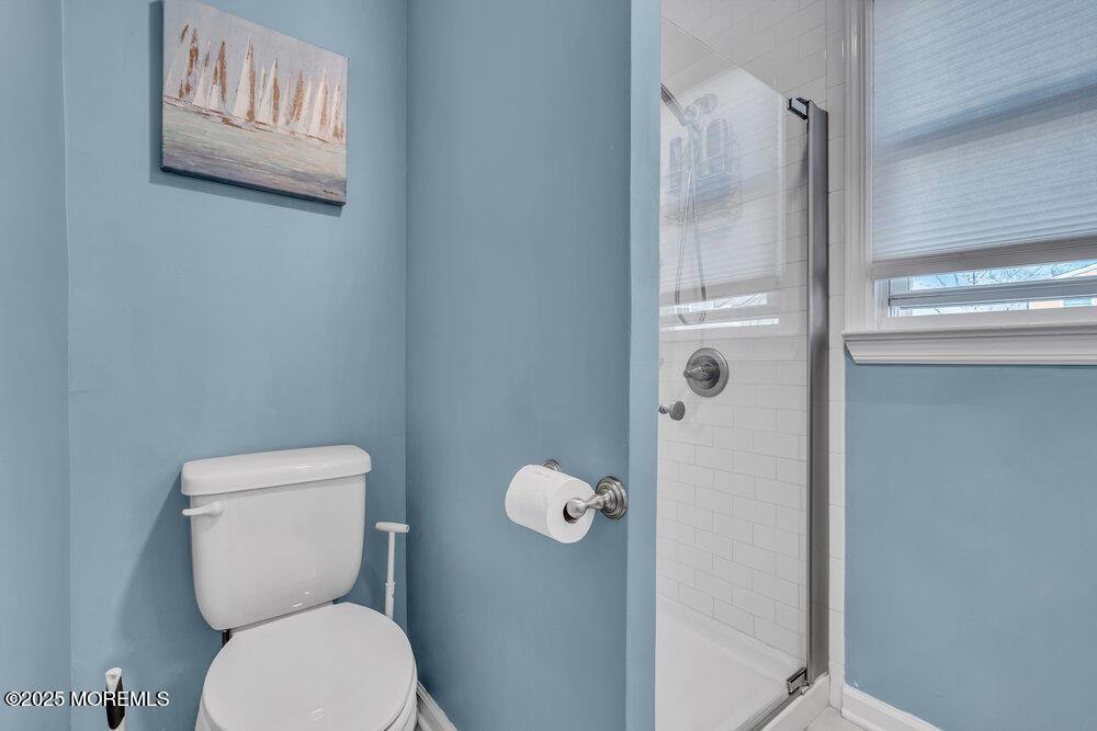 19 Gravelly Point Road, Highlands, NJ 07732