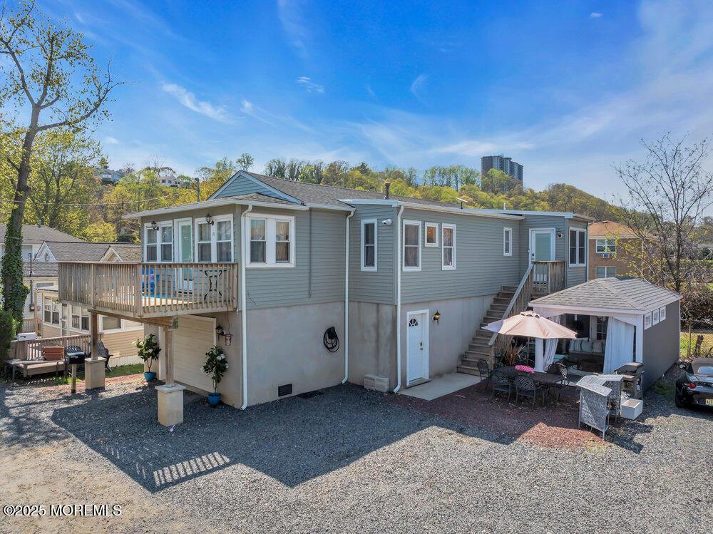 19 Gravelly Point Road, Highlands, NJ 07732