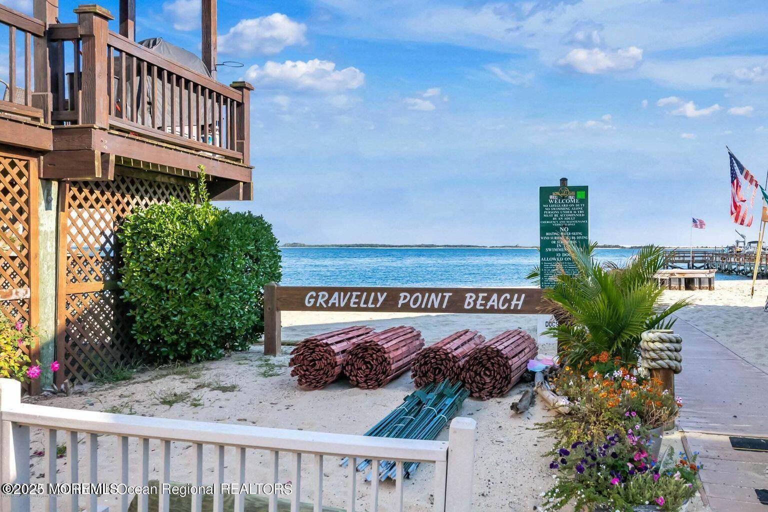 19 Gravelly Point Road, Highlands, NJ 07732