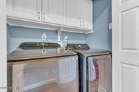 19 Gravelly Point Road, Highlands, NJ 07732