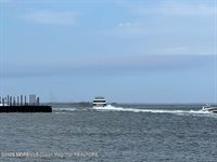 19 Gravelly Point Road, Highlands, NJ 07732