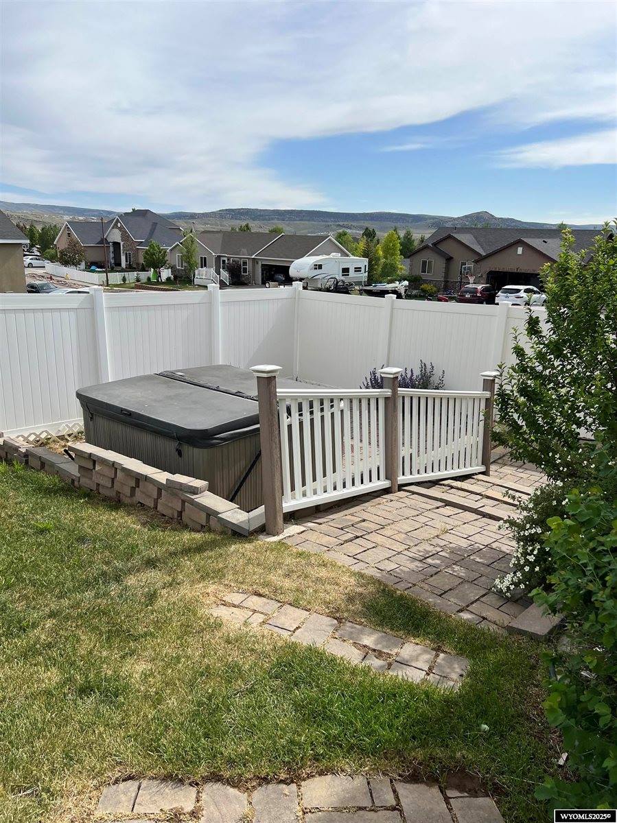 191 Ridge Lane, Evanston, WY 82930