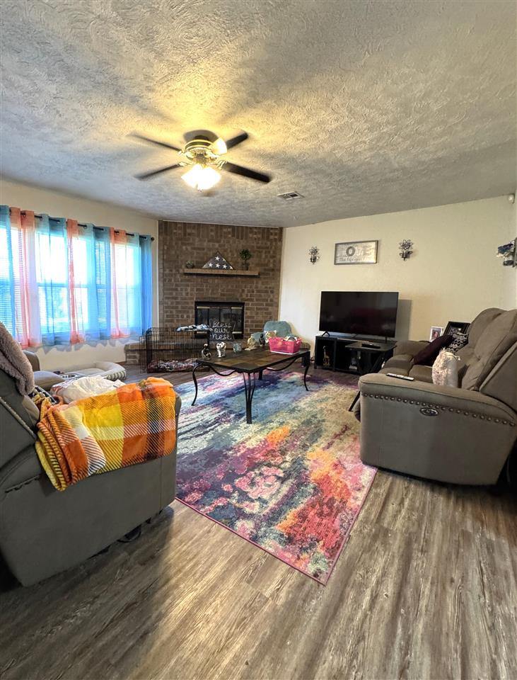 513 NW Mission Blvd, Lawton, OK 73507