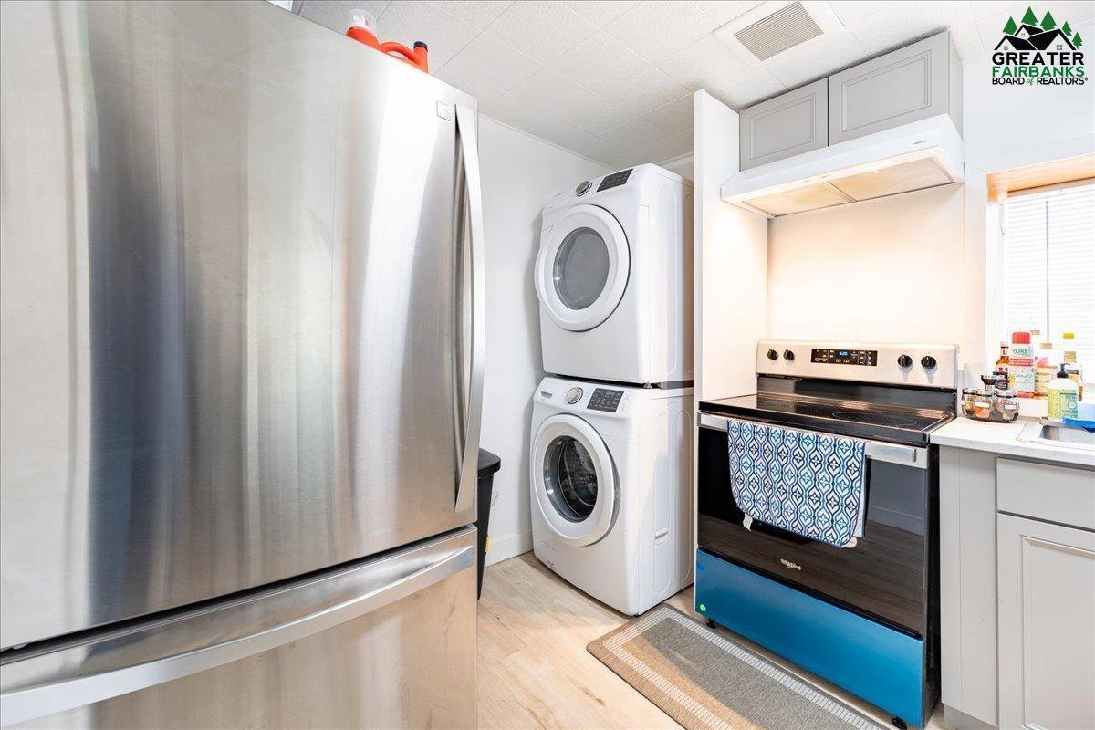 352 Driveway Street, Fairbanks, AK 99701