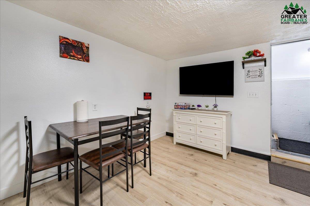 352 Driveway Street, Fairbanks, AK 99701