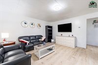 352 Driveway Street, Fairbanks, AK 99701