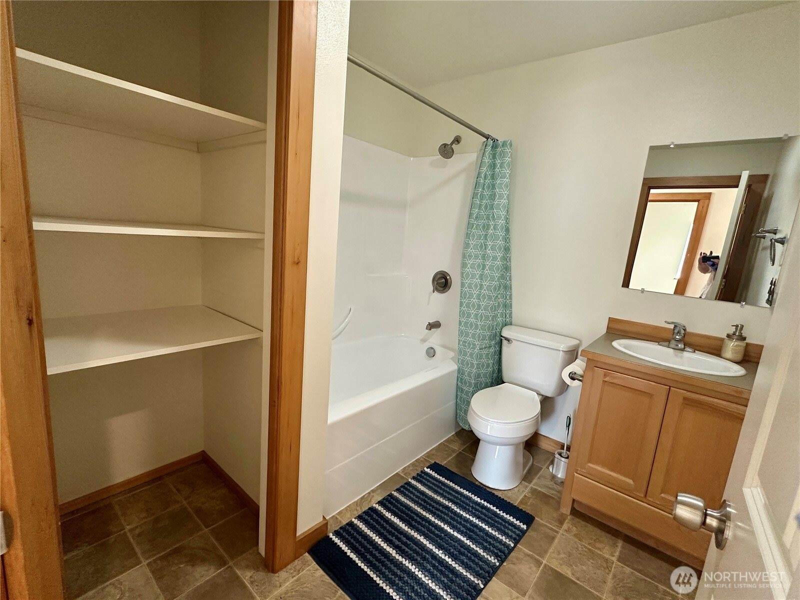 1544 Graham Drive, Camano Island, WA 98282