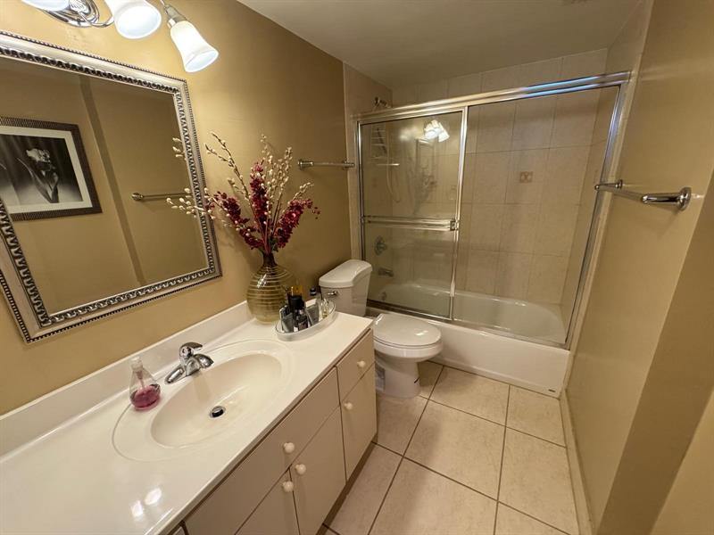 900 Colony Point Cir 407, #407, Pembroke Pines, FL 33026