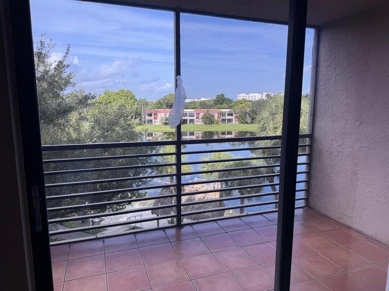 900 Colony Point Cir 407, #407, Pembroke Pines, FL 33026