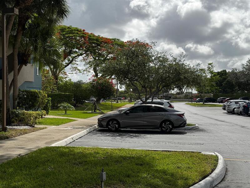 900 Colony Point Cir 407, #407, Pembroke Pines, FL 33026