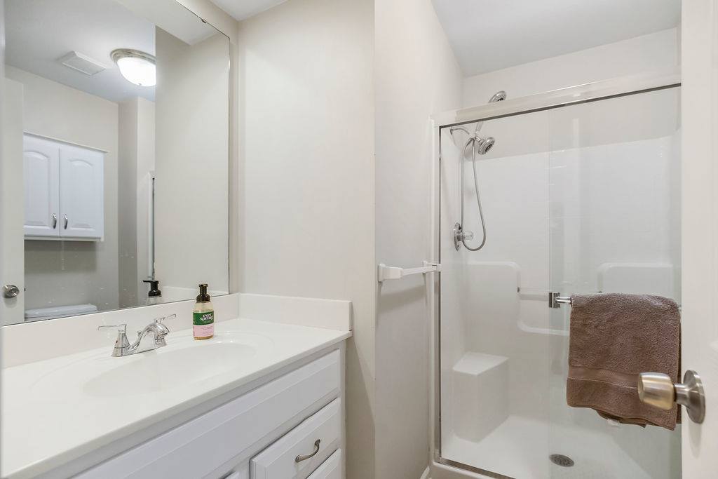 14810 West 72nd Street, Shawnee, KS 66216