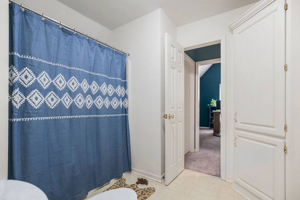 14810 West 72nd Street, Shawnee, KS 66216