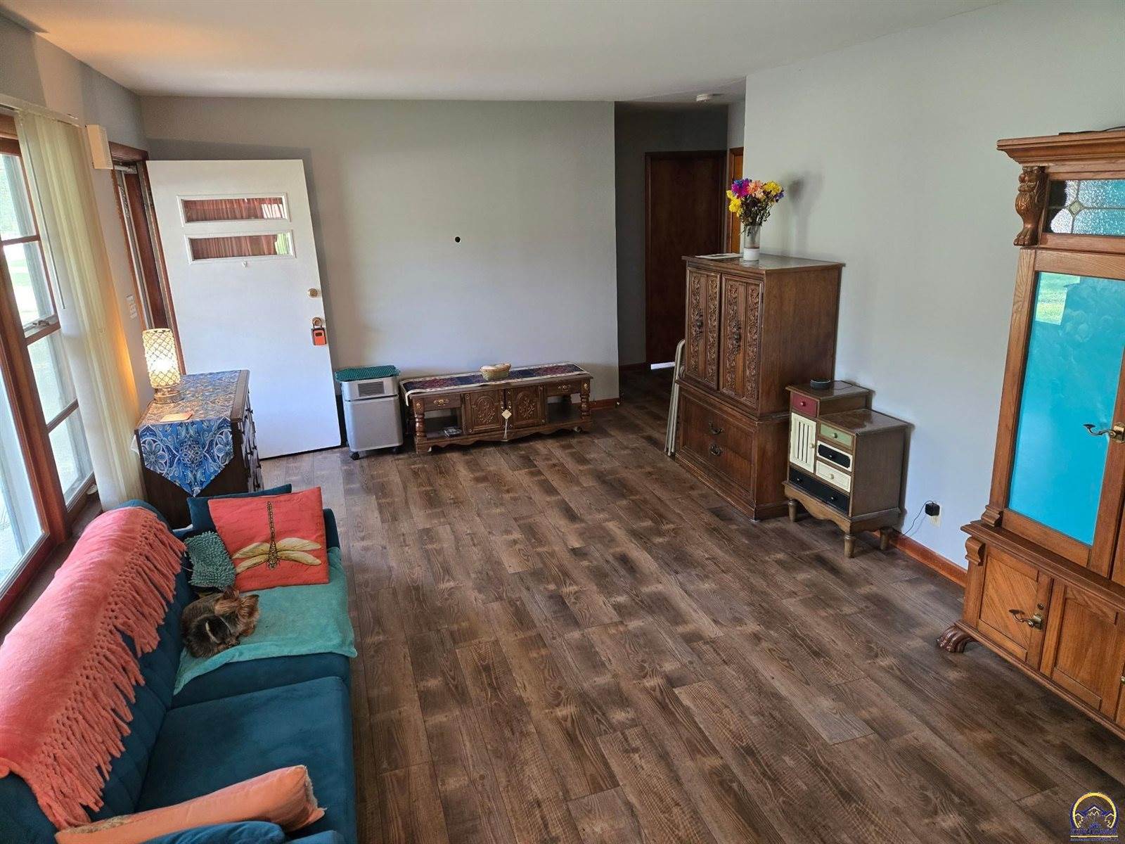 1930 NW 35th ST, Topeka, KS 66618