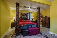 1930 NW 35th ST, Topeka, KS 66618