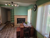 1930 NW 35th ST, Topeka, KS 66618