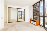 930 Kaheka Street, Honolulu, HI 96814