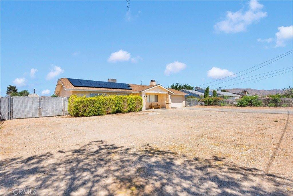 18064 Cajon Street, Hesperia, CA 92345