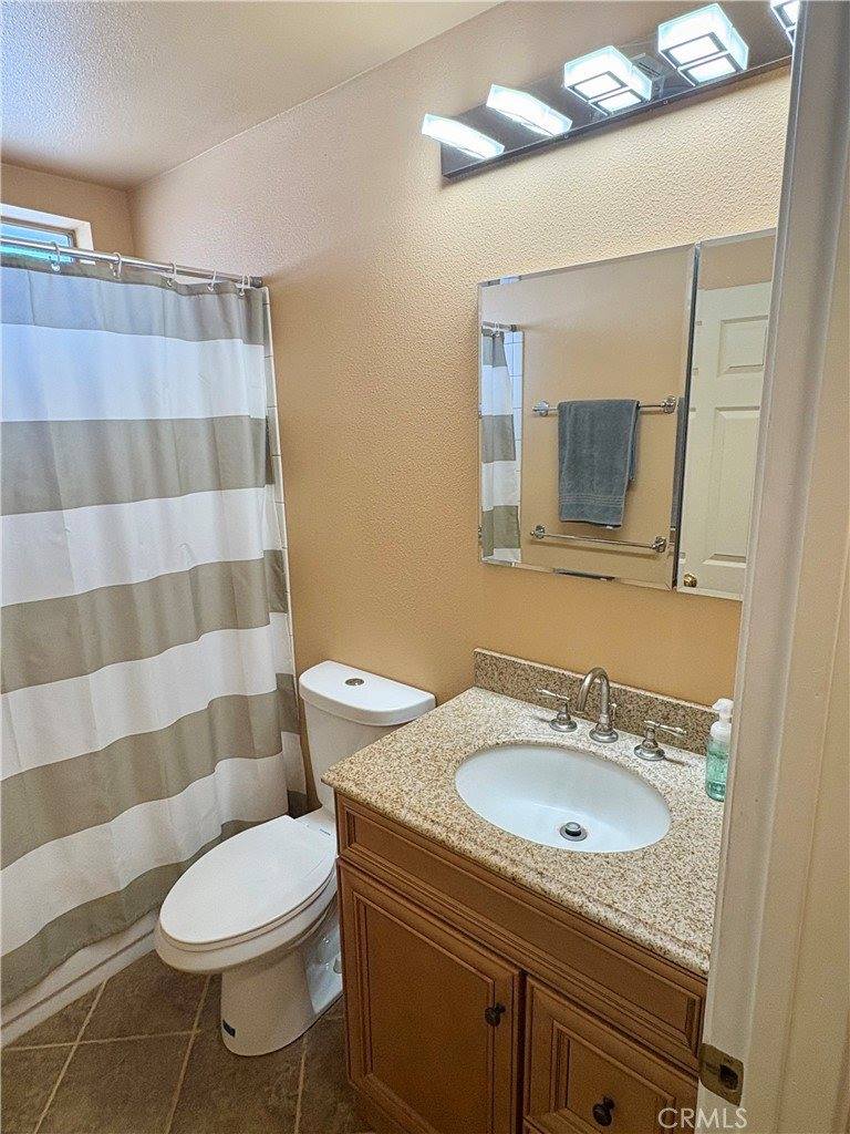 9856 Hawthorne Avenue, Hesperia, CA 92345