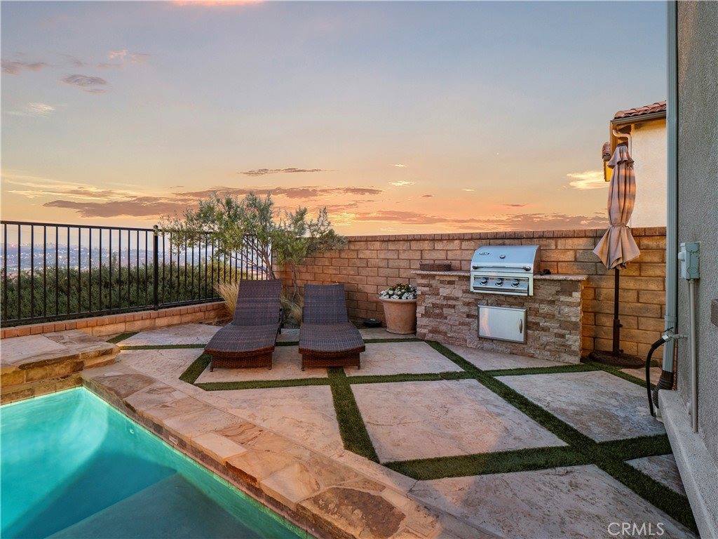 28826 North West Hills Drive, Valencia, CA 91354