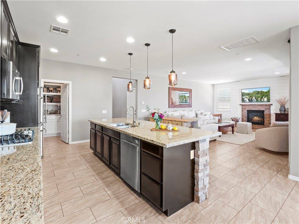 28826 North West Hills Drive, Valencia, CA 91354