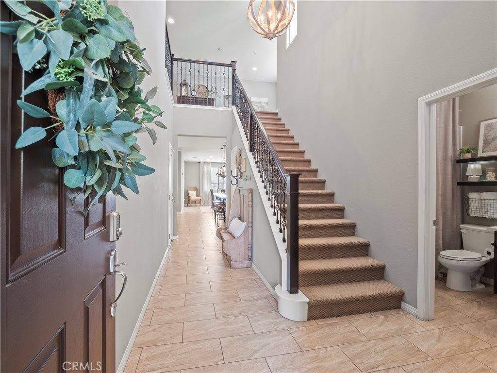 28826 North West Hills Drive, Valencia, CA 91354