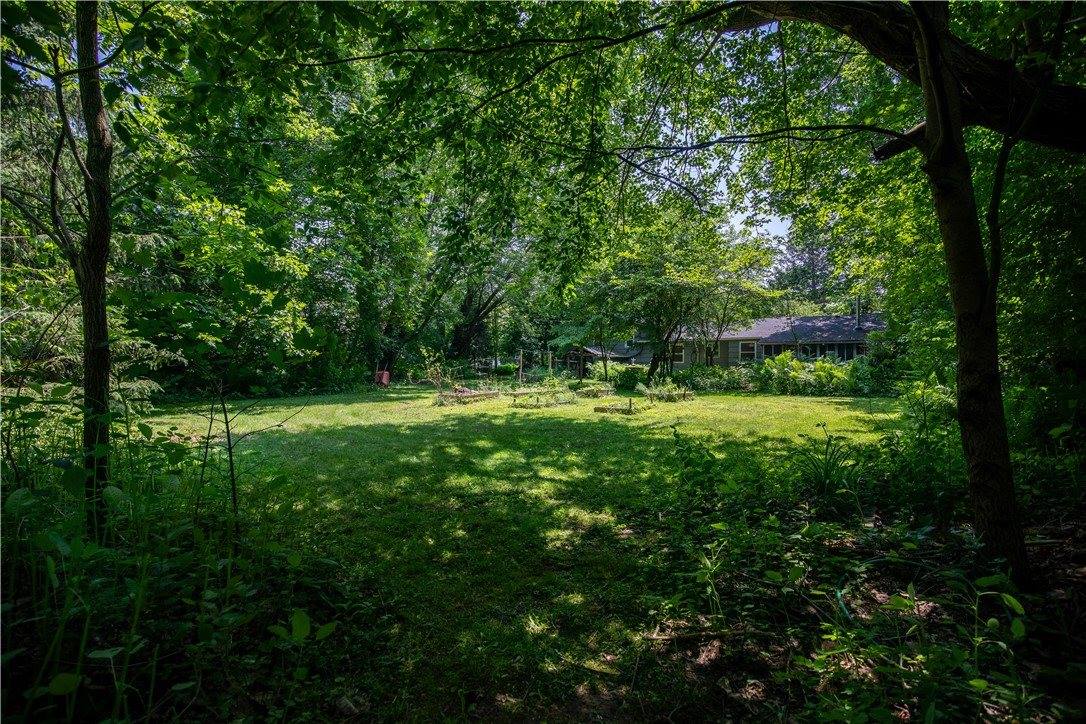 9 Springwood Lane, Pittsford, NY 14534