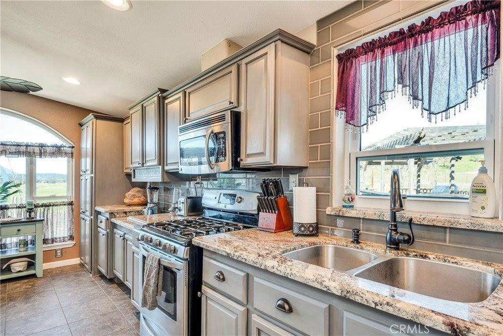 17432 Sendero Way, Lower Lake, CA 95457